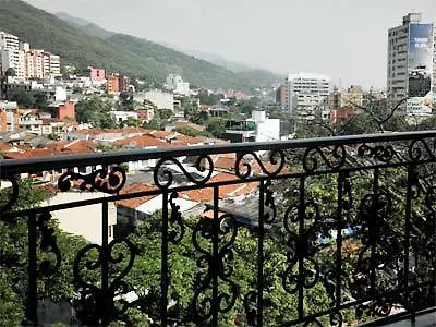 ***  Aparta Hotel Sexta Avenida Cali Colombia