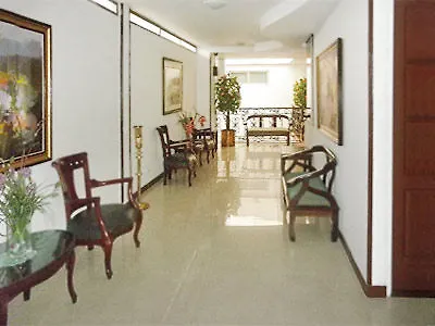 Aparta Hotel Sexta Avenida 卡利